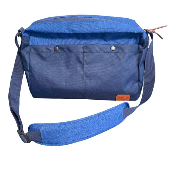 Lands End Everyday Messenger Bag Size 11 x 15 Laptop Inner Outer Pockets Utility - Picture 1 of 16